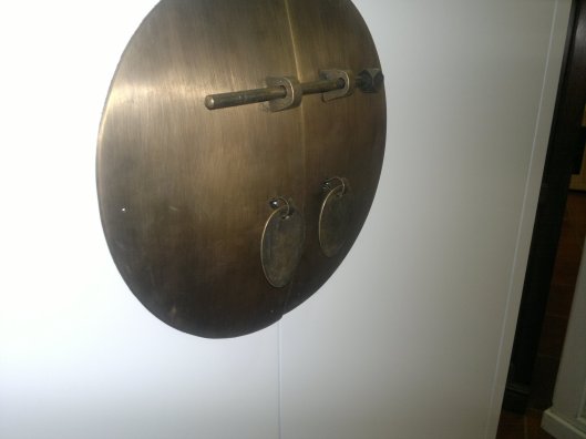 Tirador tipo "chino"