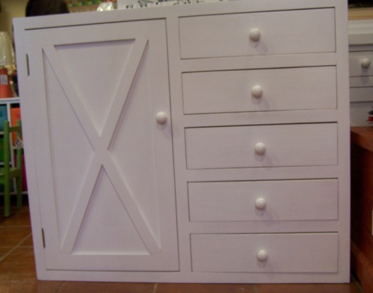 Cómoda armario lineas rectas