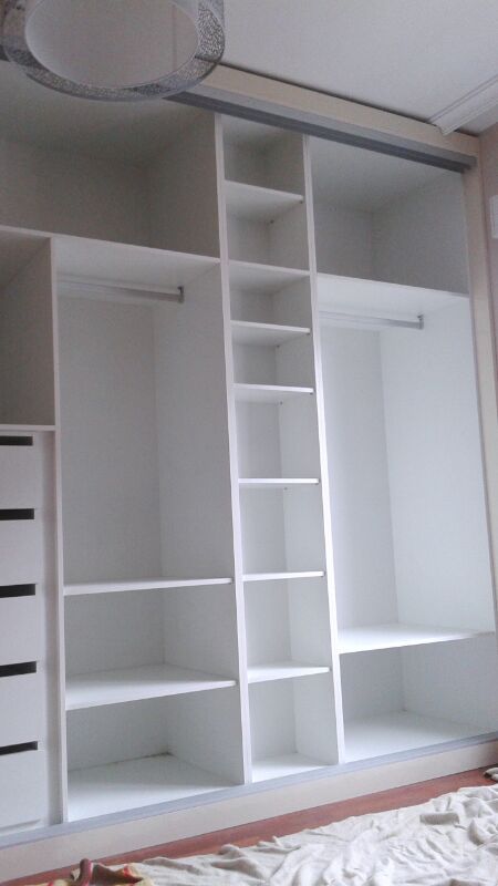 Armario empotrado distribución interior