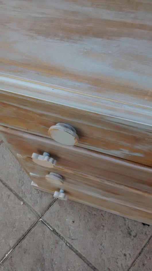 Tiradores infantiles motivos variados