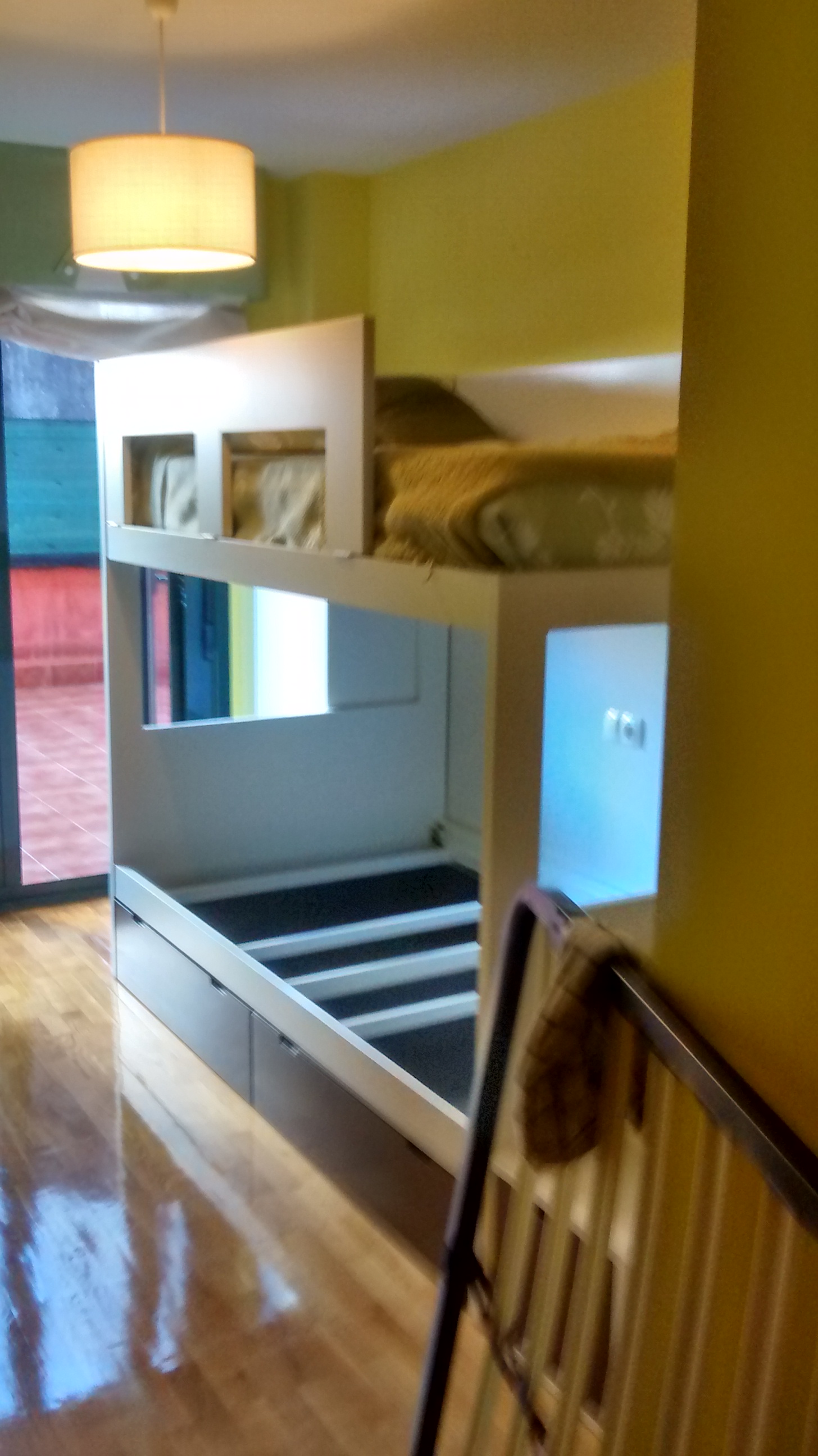 literas con escalera